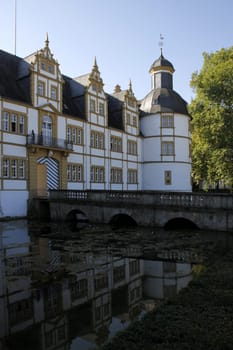 Schloss Neuhaus (Paderborn)