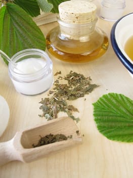 Bath tea,cream and tincture with witch hazel