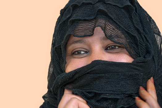 Coquetry with veil