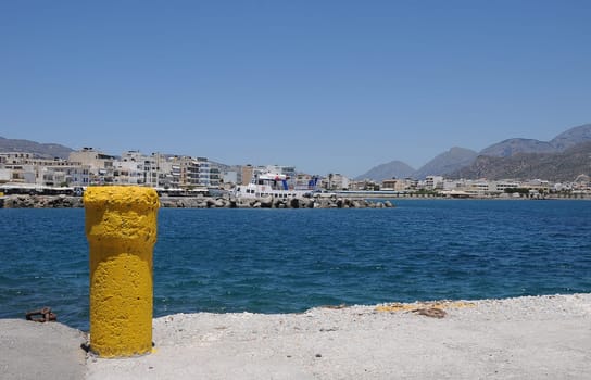 yellow bollard