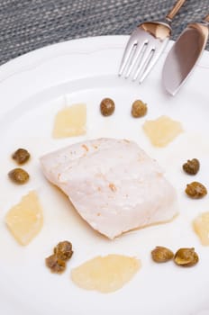 Grenoble-style pike-perch fillet with lemon and capers