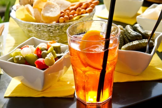 Long-drink with orange slices