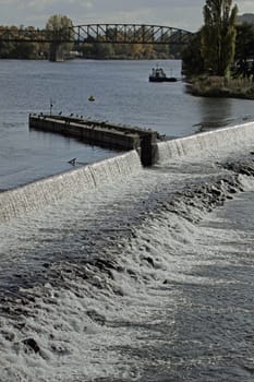 Weser barrage in Weser