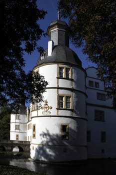 Schloss Neuhaus (Paderborn)
