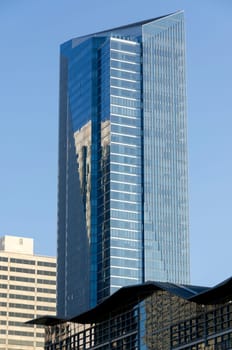 mirrored skyscraper in San Francisco , California United States
