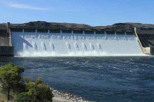 The Grand Coulee Hydroelectric Dam in Washington, U.S.A.