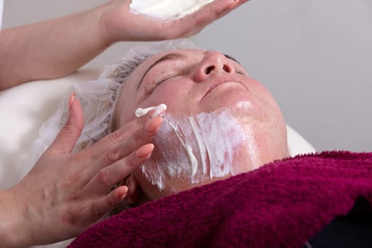 Cosmetic studio - Face Mask