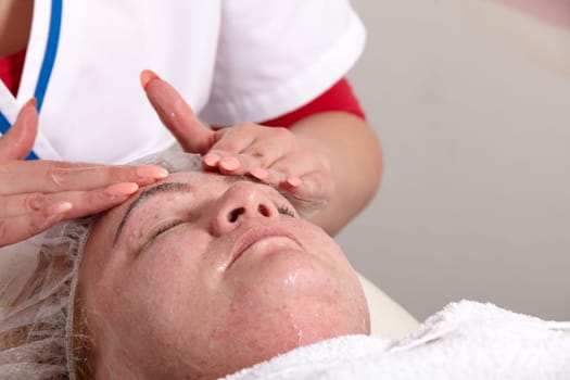 Face Scrub - Face Peeling