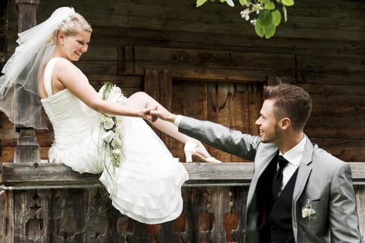Pretty bride and groom celebrate their wedding
