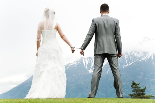 Pretty bride and groom celebrate their wedding