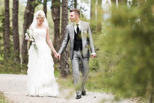 Pretty bride and groom celebrate their wedding