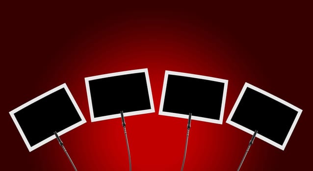 Photo clip 4x against red background 1