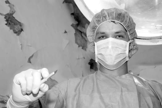 Shaded surgeon have look before coming difficult surgery