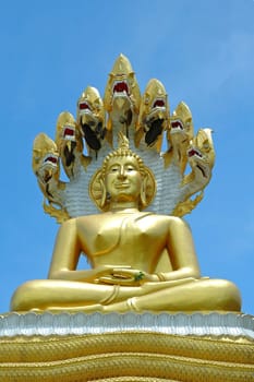 big buddha sculpture