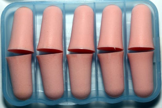 earplugs