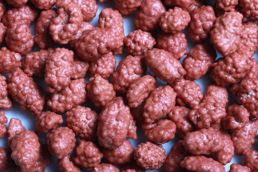 roasted sugary peanuts