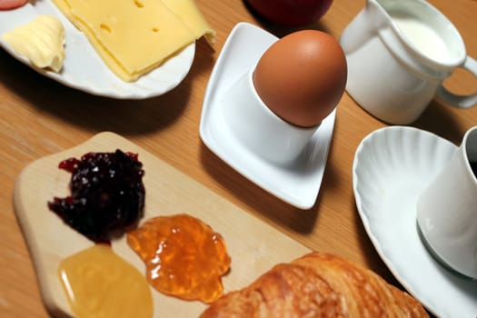 breakfast table
