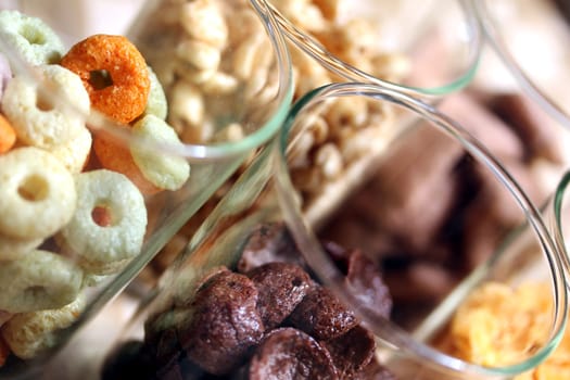 a mix of breakfast cereals