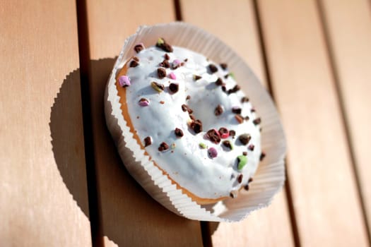 white glaze donut