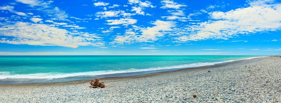 Panorama of the Tasman sea coastline