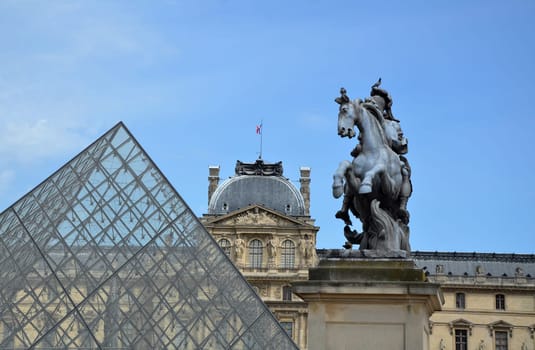 Paris Louvre