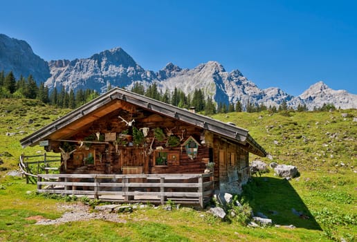 on the way to the Falkenhütte