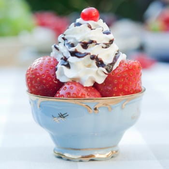 Strawberries with cream