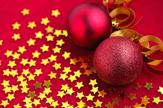 Christmas decoration with Christmas tree baubles