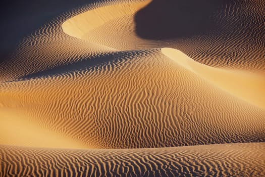 Sahara desert sand dunes at Erg Lihoudi, M&#039 hamid, Morocco.