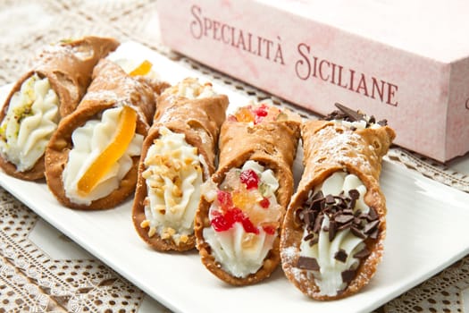 mixed Sicilian cannoli