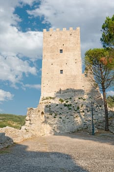 Civitavecchia, polygonal walls