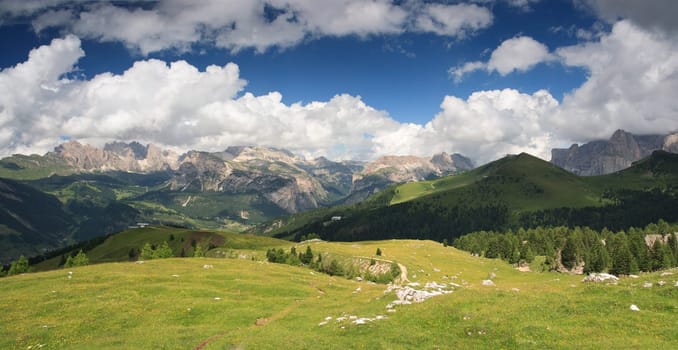 Group mountain massifs, Dolomites