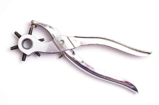 Punch pliers for punching holes in leather belts