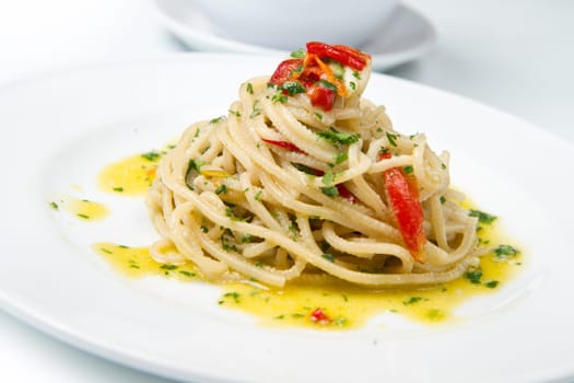 spaghetti with garlic, oil and chilli