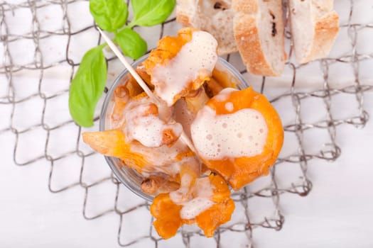 Chanterelles with foam sauce