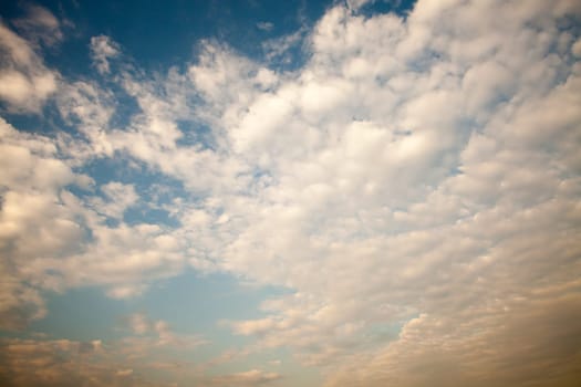 air, backdrop, background, beautiful, beauty, blue, bright, brightly, climate, cloud, cloudscape, color, cumulus, day, descriptive, environment, fluffy, freedom, heaven, high, idyllic, light, meteorology, nature, open, outdoors, ozone, pattern, perfectio