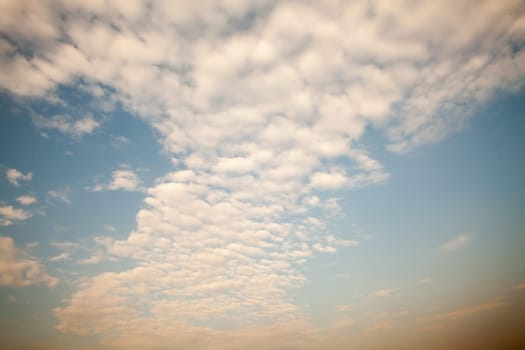 air, backdrop, background, beautiful, beauty, blue, bright, brightly, climate, cloud, cloudscape, color, cumulus, day, descriptive, environment, fluffy, freedom, heaven, high, idyllic, light, meteorology, nature, open, outdoors, ozone, pattern, perfectio