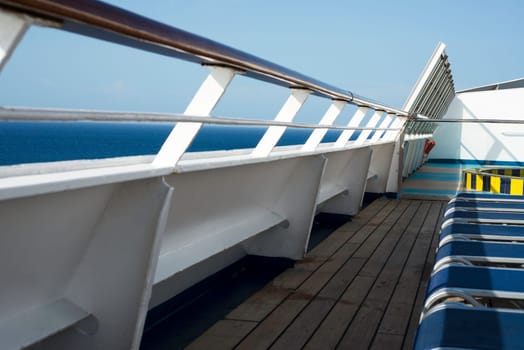 Crusie Ship
