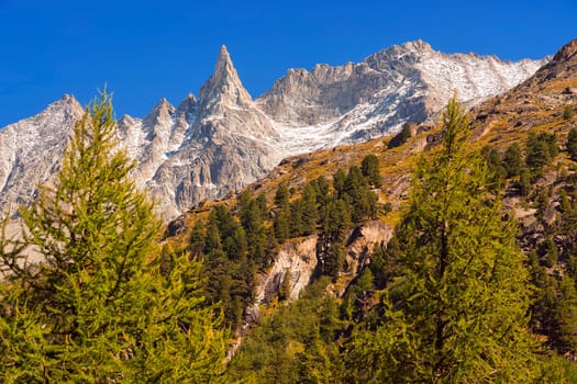 Aiguille de la Tsa