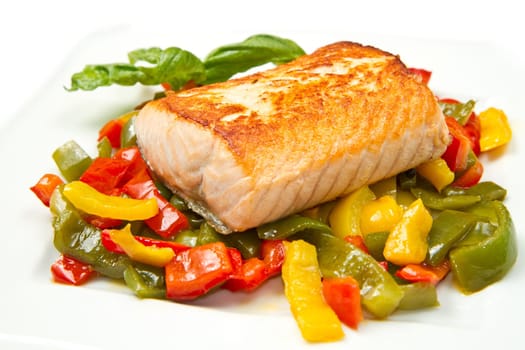 Grilled salmon and vegetables