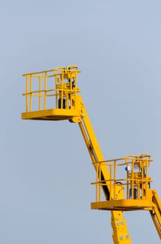 lift for construction and industrial jobs