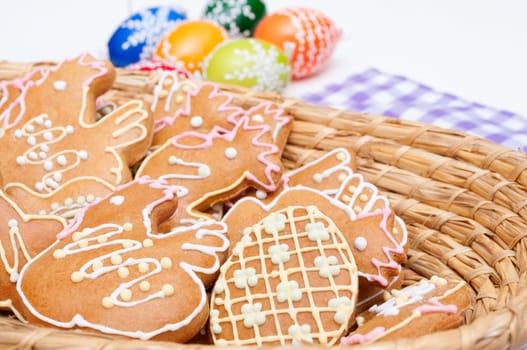 Easter - Homemade Gingerbreads and Painted Eggs