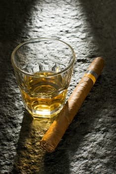 whiskey and cuban cigar close up shoot