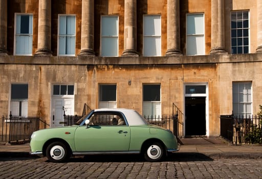 Vintage green car in Bath, UK