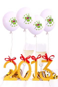 2013 with balloons and sparkling wine