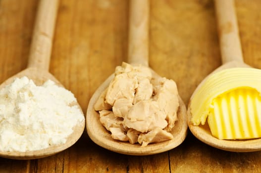 Baking Ingredients,Butter,Flour,Yeast