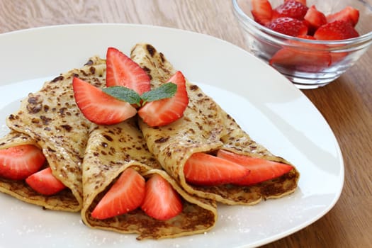 Pancakes with strawberries