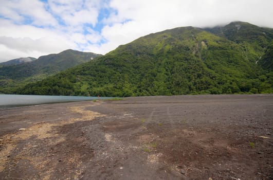 Todos los santos lake