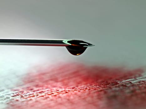 Macro image of a 20G injection cannula