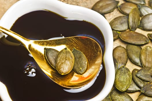 Pumpkin seed oil and pumpkin seeds